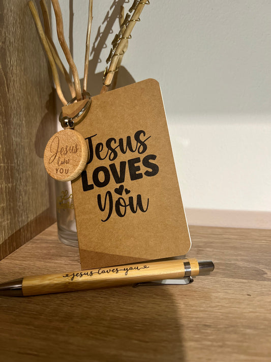 Ensemble “Jesus Loves You”